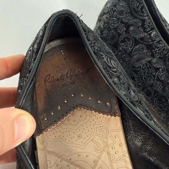 Robert Graham Rodin Paisley Skull-Embossed Velvet Loafer in Black | Size 12